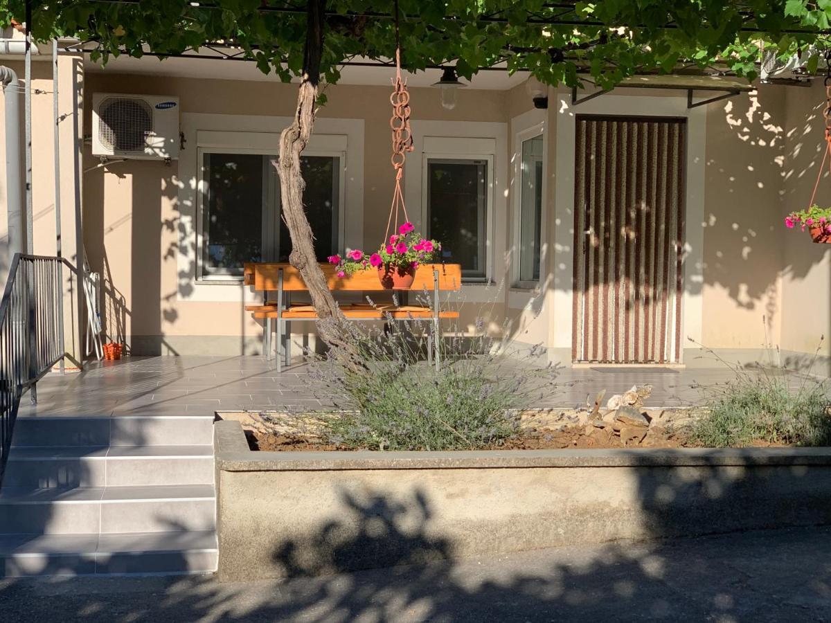 New Apartment Ema I Veglia Exterior foto